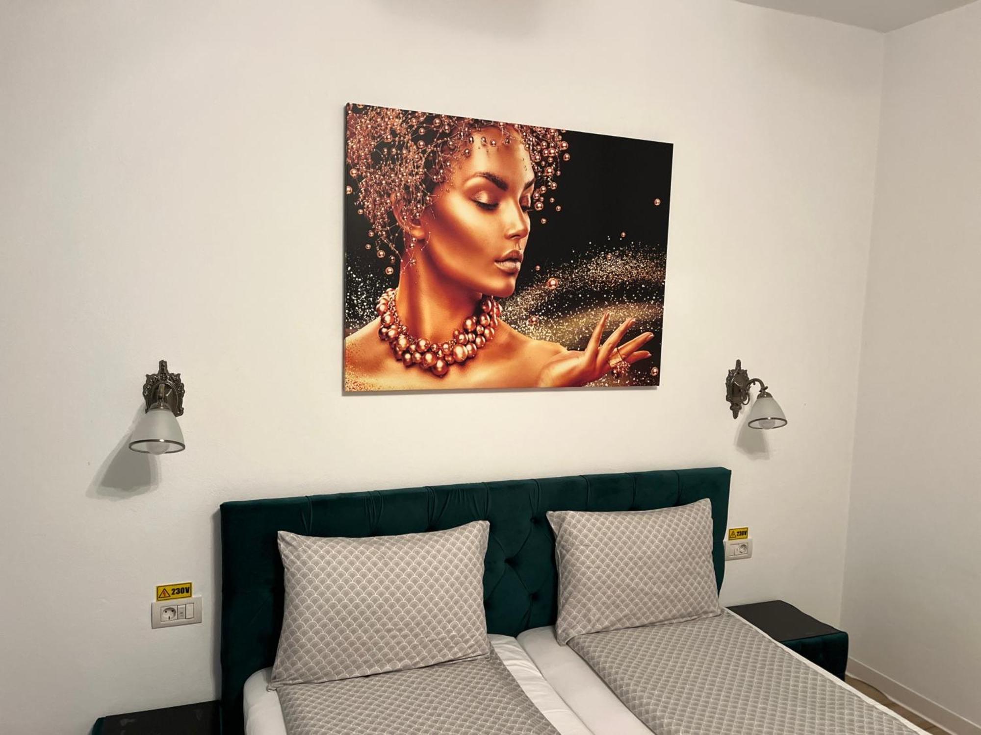 Pensiunea Queen Remetea Mare Luaran gambar